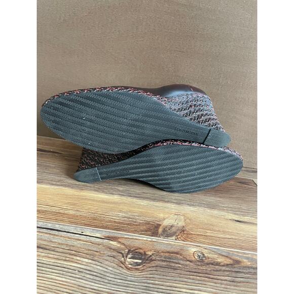 Bruno Magli Italian Brown Wedges - Picture 5 of 7